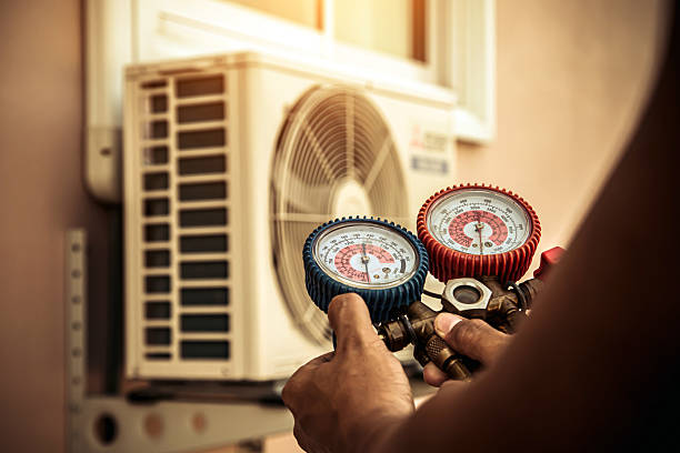 Professional Heat Pump Repair technician working in Yolo, CA
